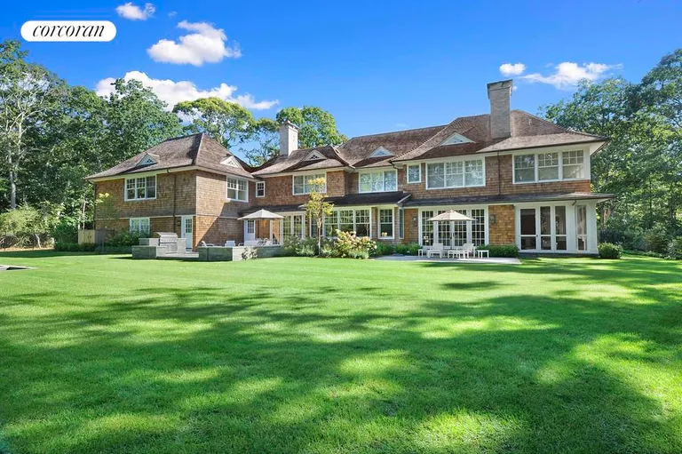 New York City Real Estate | View 169 Skimhampton Road | 8 Beds, 8 Baths | View 1