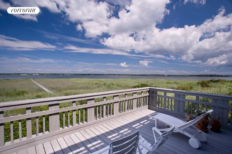 New York City Real Estate | View 390 Dune Road | room 2 | View 3