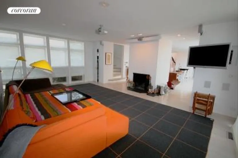 New York City Real Estate | View  | Entertainment / Media Room | View 10
