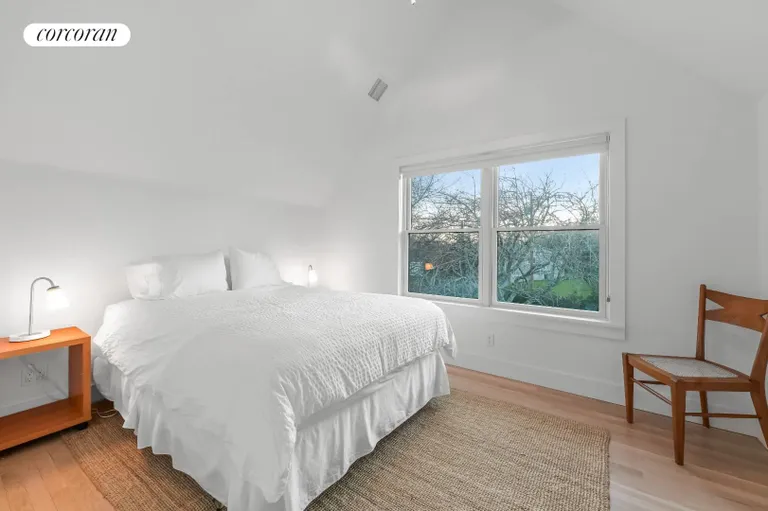 New York City Real Estate | View 189 Fairview Avenue | room 11 | View 12
