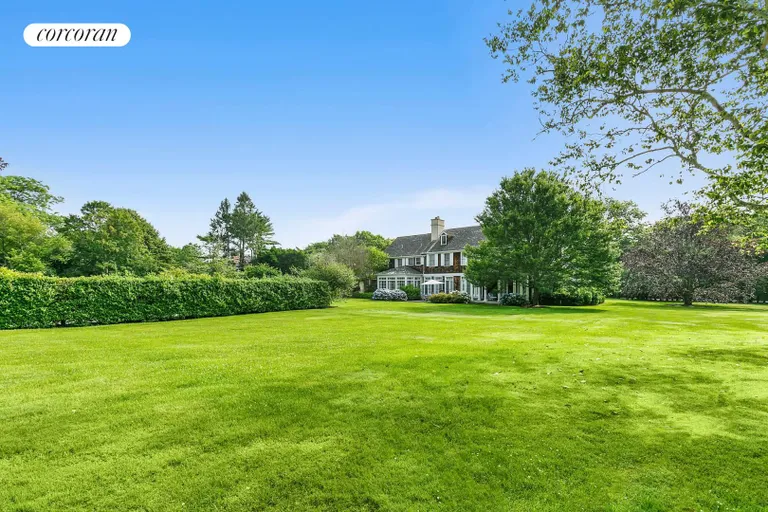 New York City Real Estate | View  | Expansive Lawns | View 33