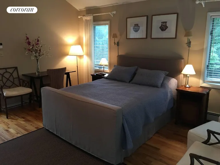 New York City Real Estate | View  | room 17 | View 18