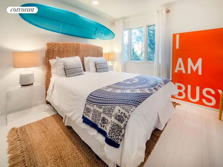 The Hamptons Real Estate | View 55 Shore Road | room 10 | View 11
