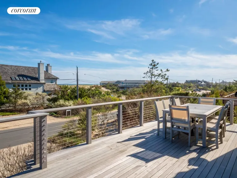 The Hamptons Real Estate | View 55 Shore Road | room 13 | View 14