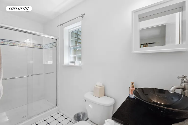 New York City Real Estate | View 8 Winterberry Lane | Guest en-suite bathroom | View 14