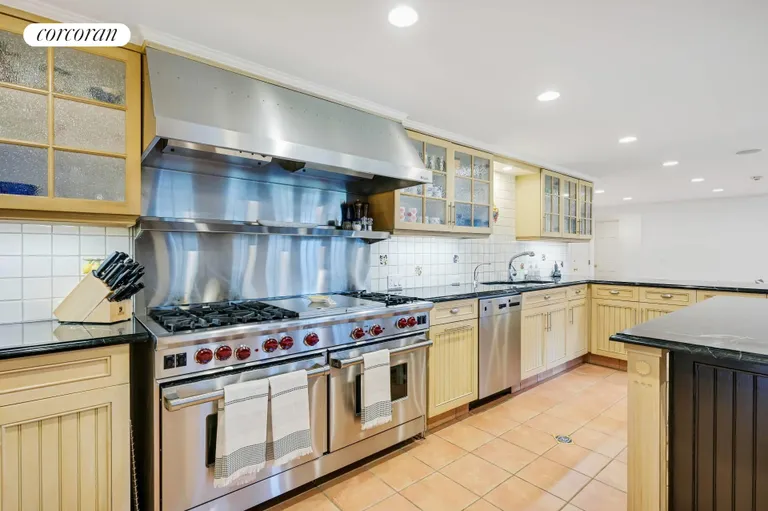New York City Real Estate | View 264 South Main Street | Chef's Kitchen | View 12