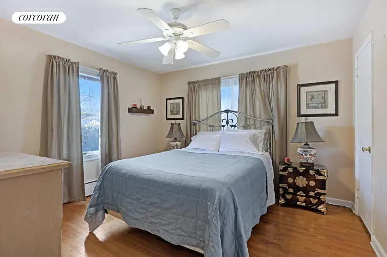 New York City Real Estate | View  | room 11 | View 12