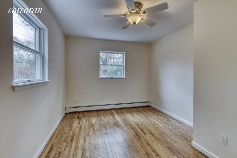 New York City Real Estate | View 25 North Fernwood | guest room 2 | View 19