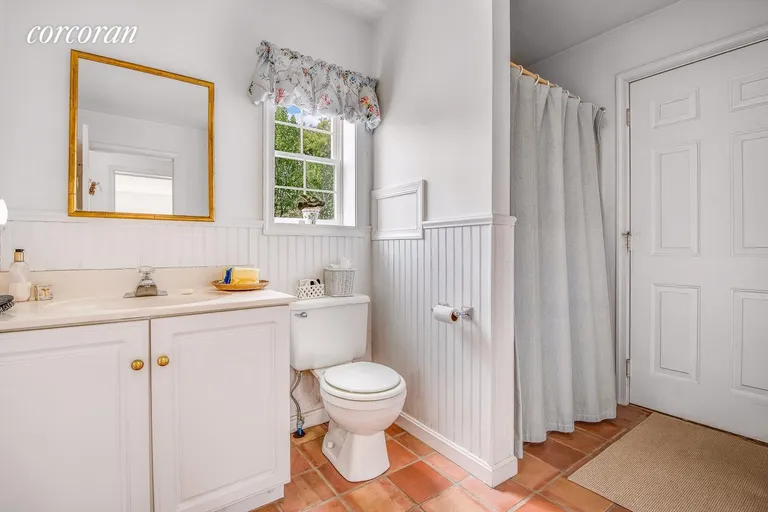 New York City Real Estate | View 36 Shadom Lane | Full Bathroom | View 8