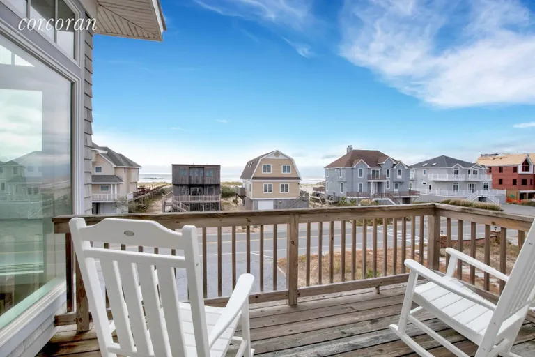 New York City Real Estate | View 812 Dune Road | Oceanside Deck | View 22