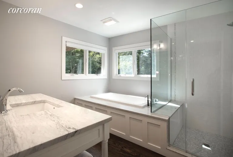New York City Real Estate | View 38 Clearview Drive | master bathroom | View 14