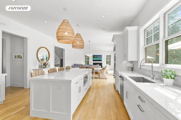 New York City Real Estate | View 386 Toppings Path | room 6 | View 7