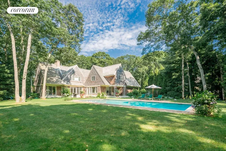 New York City Real Estate | View 176 Cove Hollow Road | 5 Beds, 4 Baths | View 1
