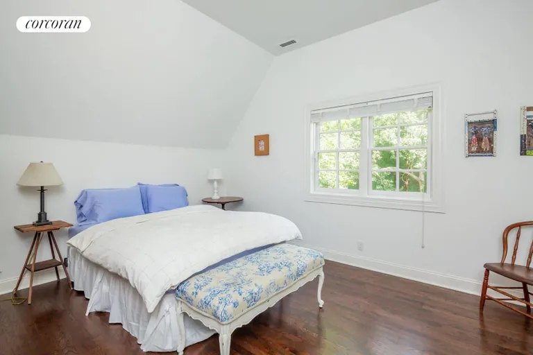 New York City Real Estate | View 176 Cove Hollow Road | guest bedroom | View 11