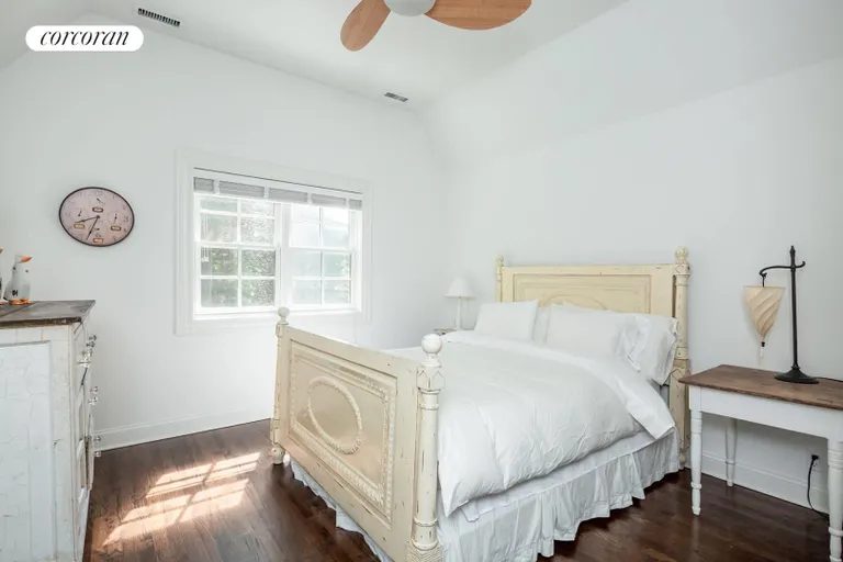 New York City Real Estate | View 176 Cove Hollow Road | guest bedroom | View 14