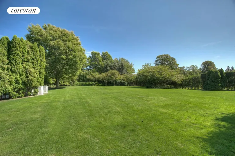 New York City Real Estate | View 535 Ox Pasture Road | HUGE LAWN SPACE | View 21