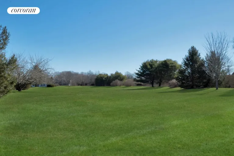 New York City Real Estate | View 86 Saint Andrews Circle | 74 Acres of Green Space | View 12
