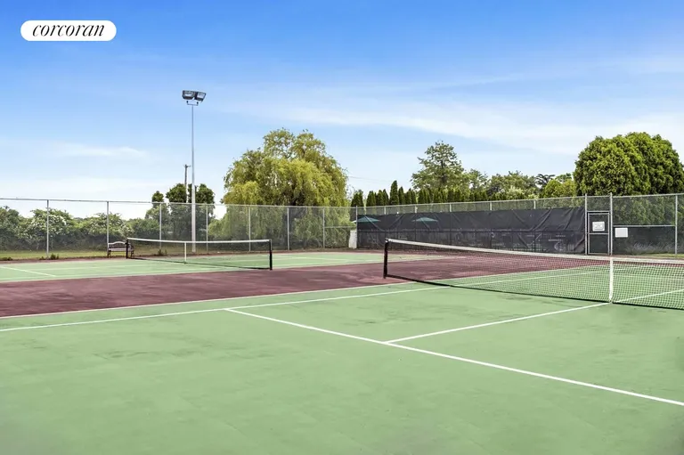 New York City Real Estate | View 86 Saint Andrews Circle | Community Tennis | View 15
