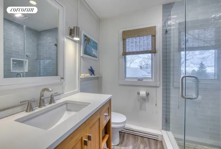 New York City Real Estate | View 12 Pine Neck Avenue | room 7 | View 8