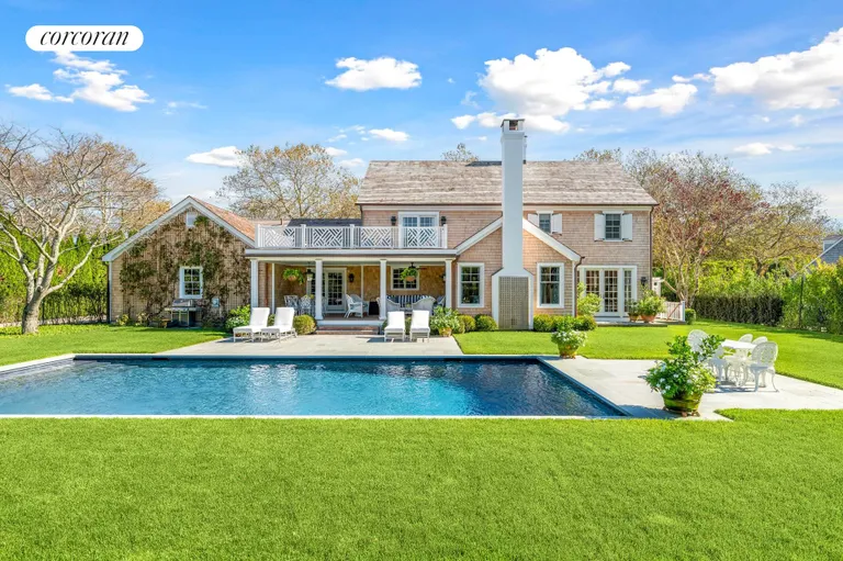 New York City Real Estate | View 104 Harvest Lane | 5 Beds, 4 Baths | View 1