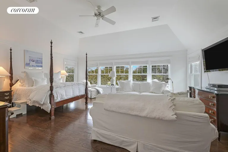 New York City Real Estate | View 18 Flying Goose Path | Main bedroom with seating area | View 18