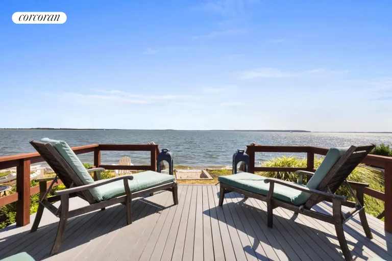New York City Real Estate | View 450 Harbor Road | 3 Beds, 2 Baths | View 1