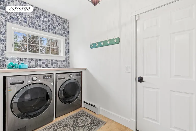New York City Real Estate | View 1 Saralins Way | Laundry Room | View 8