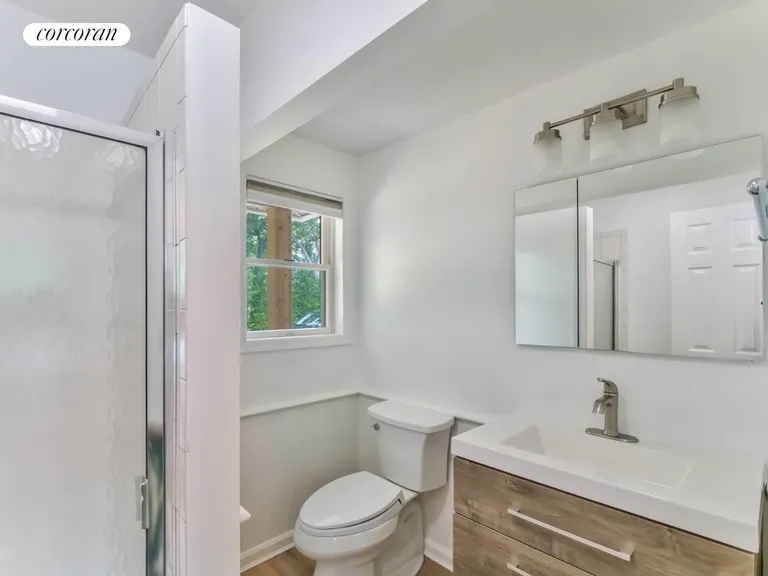 New York City Real Estate | View 93 Oneck Lane | 1 of 2 Bathrooms | View 9