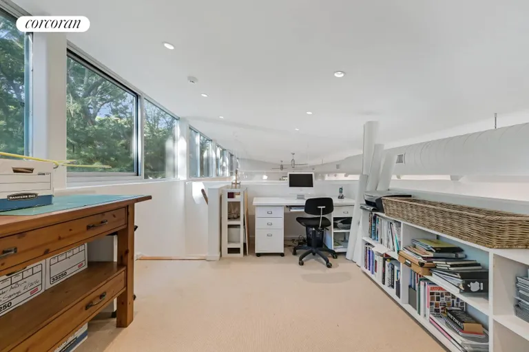 The Hamptons Real Estate | View 8 Kettle Court | second floor art studio | View 21