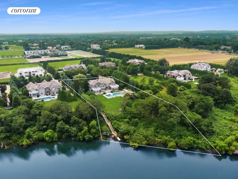 New York City Real Estate | View 33 West Pond Drive | 8 Beds, 11 Baths | View 1