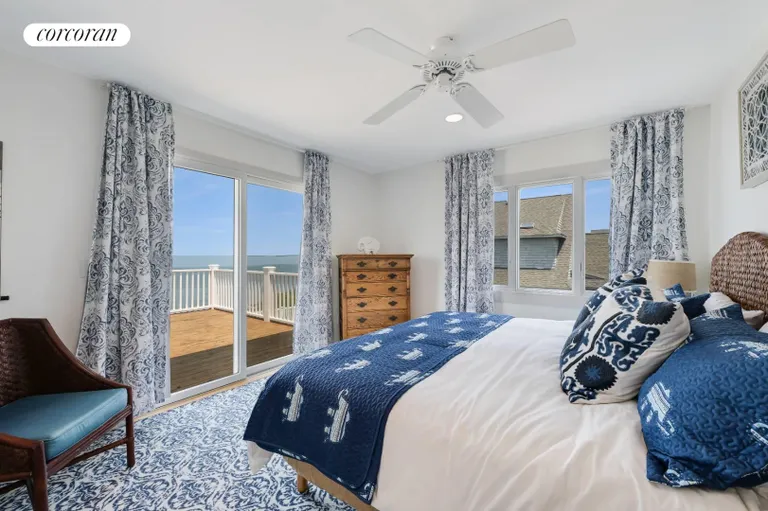 New York City Real Estate | View 18 Peconic Crescent | room 15 | View 16