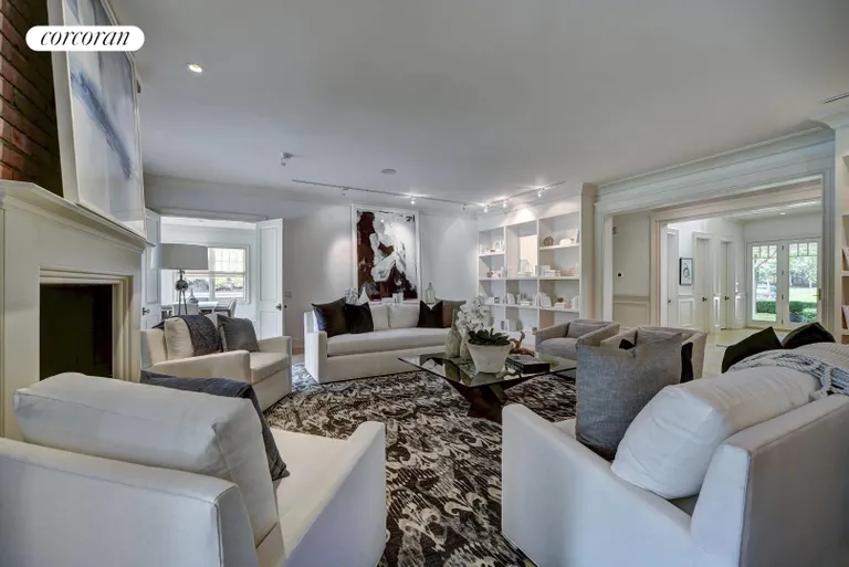 New York City Real Estate | View 138 Bluff Road | living room | View 6