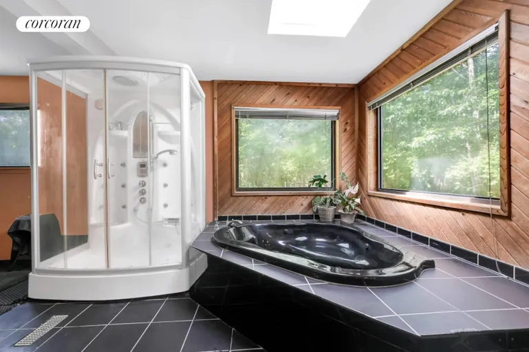 New York City Real Estate | View 62 Woodland Drive | Soaking tub and steam shower | View 19