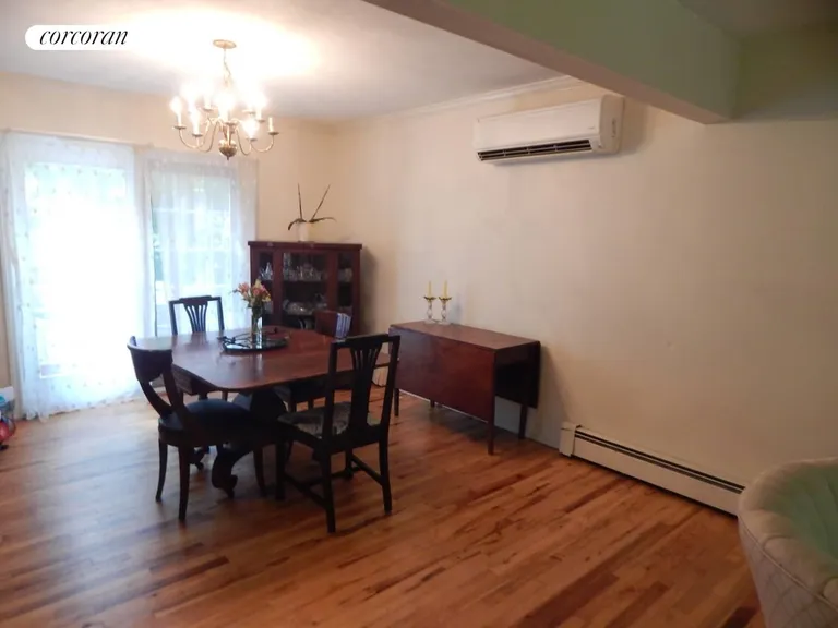 New York City Real Estate | View 85 Jagger Lane | Dining area | View 4