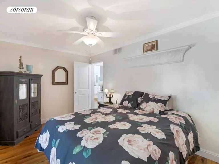 New York City Real Estate | View 12 Foxboro Road | room 19 | View 20