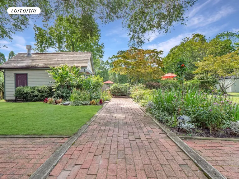 New York City Real Estate | View 20 Bay Avenue | pathway to pool | View 21