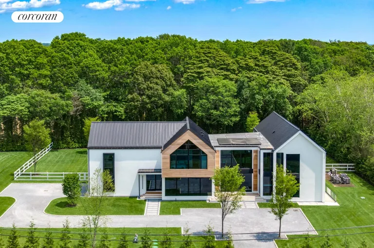 New York City Real Estate | View 390 Edge of Woods Road | 9 Beds, 10 Baths | View 1