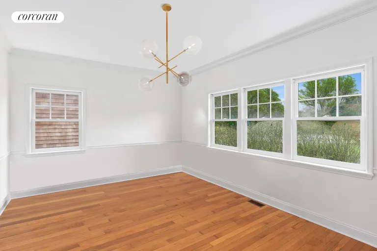 New York City Real Estate | View 99 Farmview Drive | Master Bedroom Without Furniture | View 6
