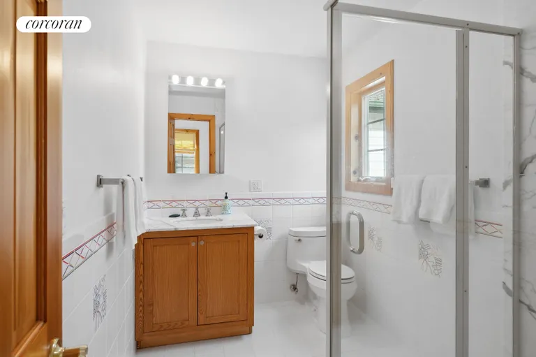 New York City Real Estate | View 120 Wooleys Drive | En-Suite Bathroom | View 29