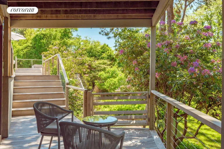 The Hamptons Real Estate | View 25 Blackwatch Court | Private Covered Deck | View 23