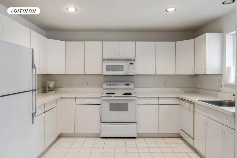 The Hamptons Real Estate | View 17 Third Road | room 1 | View 2