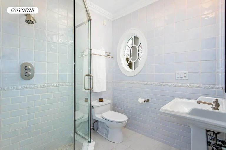 New York City Real Estate | View 2503 Camp Mineola Ext | Bathroom | View 15