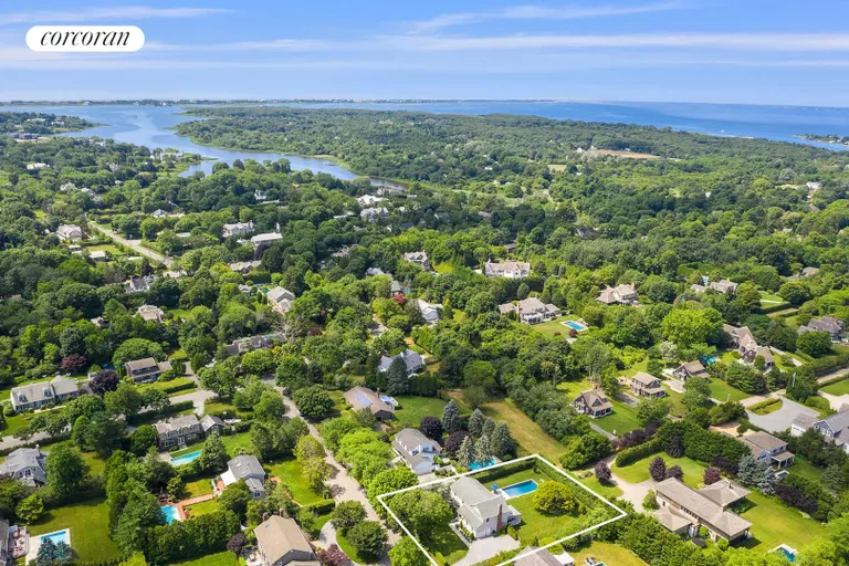 New York City Real Estate | View 37 Pleasant Lane | Close to Ocean and Bay | View 27