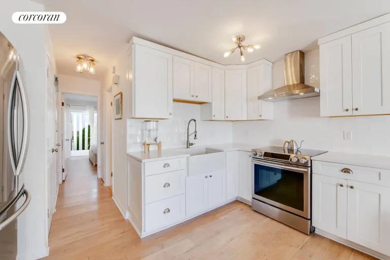 New York City Real Estate | View 274 Dune Road | Fully Updated Kitchen | View 7