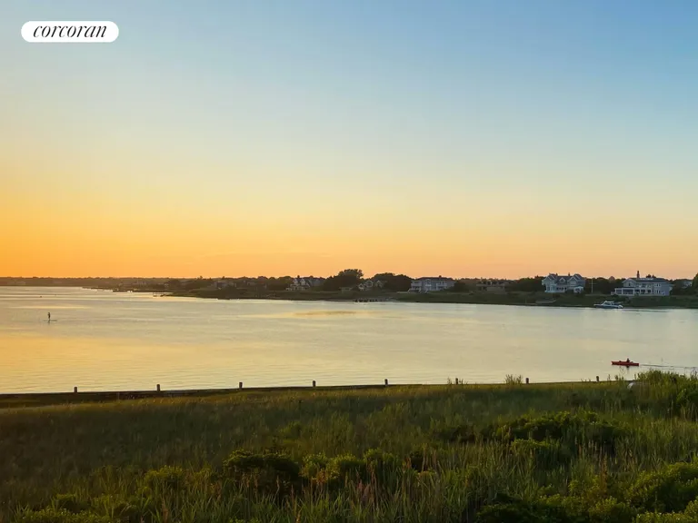 New York City Real Estate | View 274 Dune Road | Unrivaled waterfront sunsets | View 12