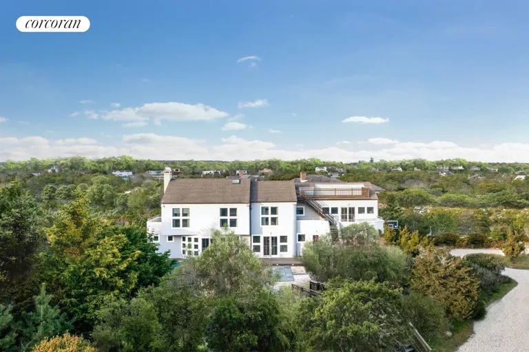 The Hamptons Real Estate | View 266 Marine Blvd. | 6 Beds, 6 Baths | View 1