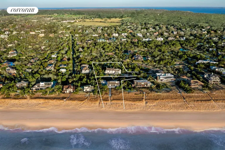 The Hamptons Real Estate | View 266 Marine Blvd. | room 1 | View 2