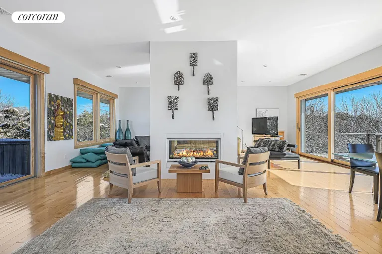 New York City Real Estate | View 23 Seabreeze Lane | room 5 | View 6