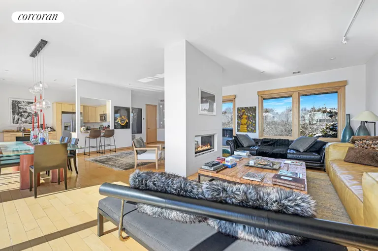 New York City Real Estate | View 23 Seabreeze Lane | room 7 | View 8
