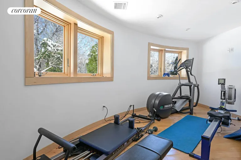 New York City Real Estate | View 23 Seabreeze Lane | gym equipment | View 16